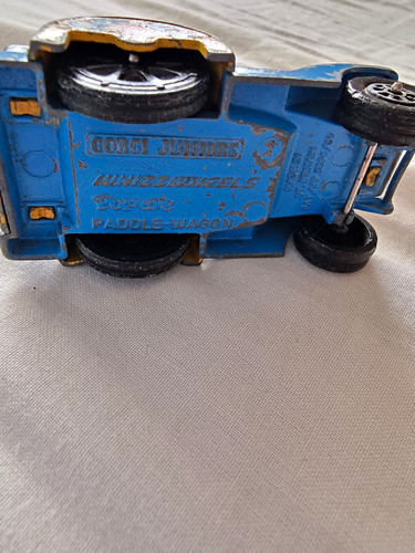 Corgi juniors whizzwheels - corgi,