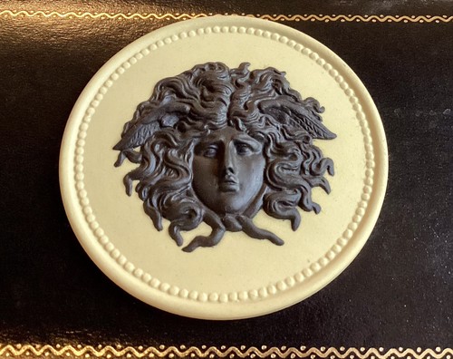 Very rare wedgwood yellow - rare,