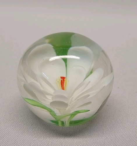 Small clear glass gardenia - small,