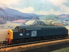 Lima class 40. B.R blue livery. 40 066. Boxed.