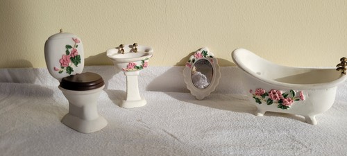 Vintage dolls house - vintage,