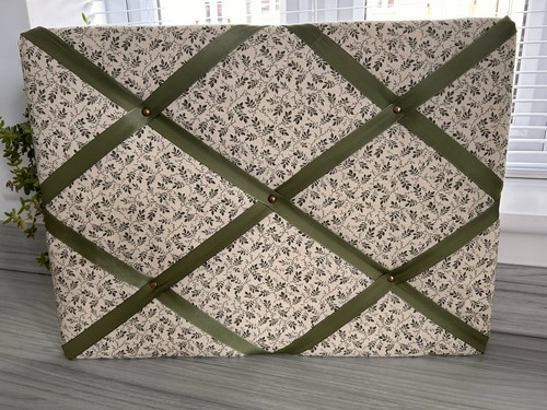 Sage green leaf ribbon - &,
