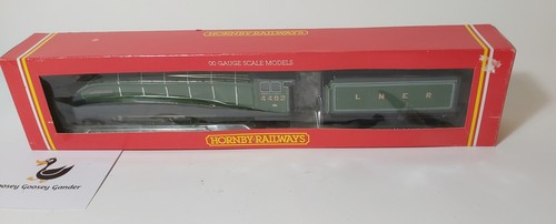 Hornby gauge r - 'oo', green