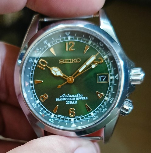 Seiko green alpinist - green,