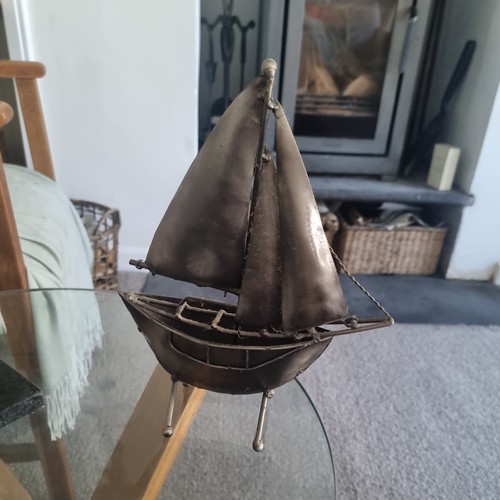 Vintage metal sailing - vintage,