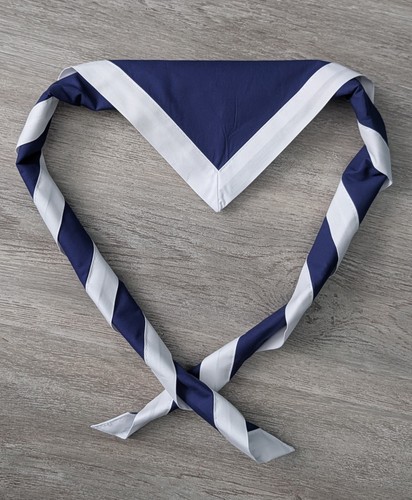 Scout adult necker - adult,