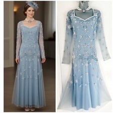  Nightingales pale blue white