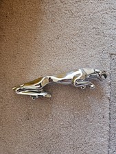 Jaguar Leaping Cat Bonnet