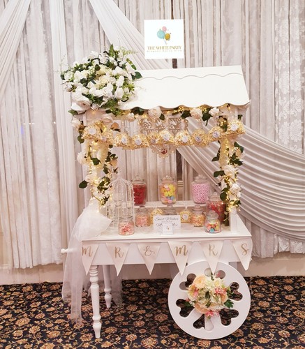 Hire only fully decorated - fully,