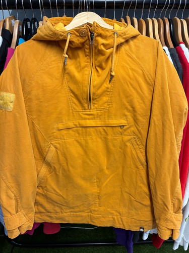 Pretty green overhead - green,