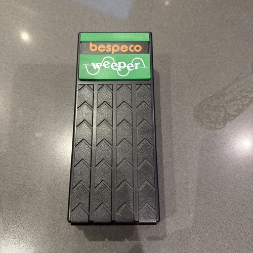 Bespeco weeper wah - weeper,