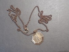 Vintage 9ct St Christopher Solid Gold '375' Medalion Pendant & Chain 5.28 grams