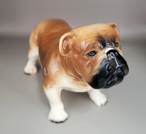 Large british bulldog made in - made,
