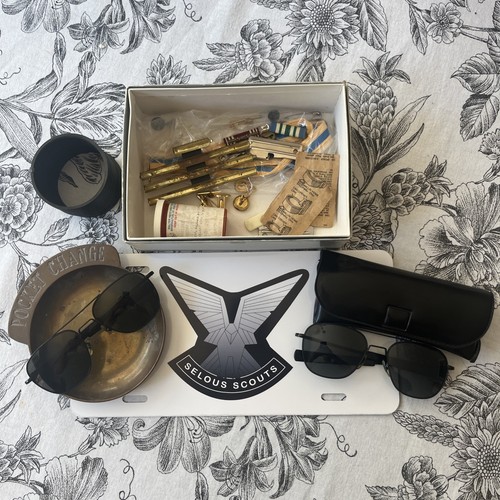 Junk drawer lot vintage - lot,