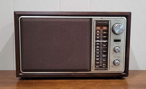Vintage radioshack realistic - vintage,