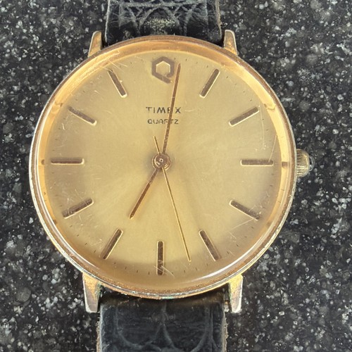 Vintage timex quartz men - vintage,