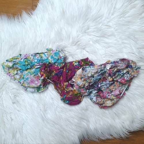 Daisy moose size 12 - &,
