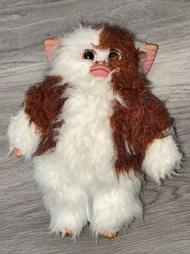 Gremlins gizmo mogwai plush - gremlins,