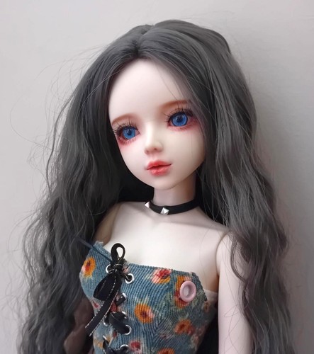 Small female bjd doll - small,