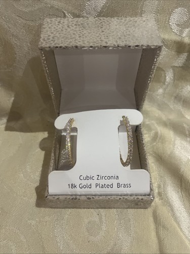 Cubic zirconia 18k - cubic, plated