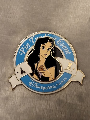 Disneyland paris pin trading - disneyland,