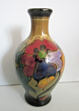 Antique PZH Gouda miniature vase dated 1923