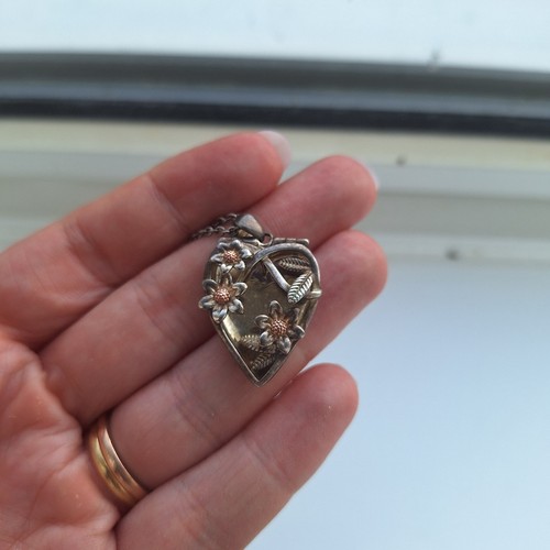 Clogau heart with flowers