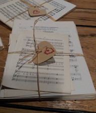 **30 sheets VINTAGE music paper. 12 x 17 cms Origami, scrap booking decoupage 