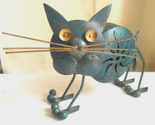 Green 8" Metal Springy Cat Ornament Crafted Figurine Funny Novelty Wobbly Head