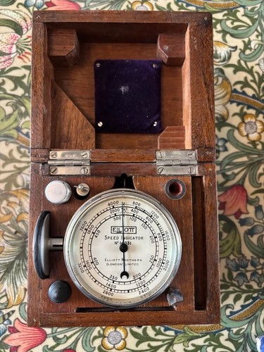 Rare boxed vintage elliott - boxed,
