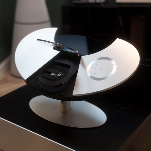Bang olufsen b o - |, beocentre