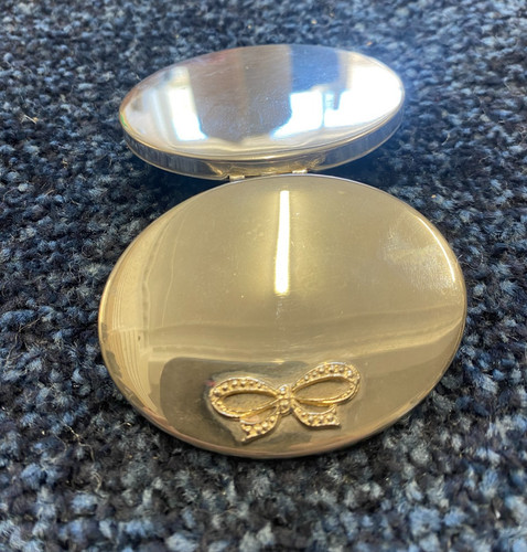 Compact mirror pocket - compact,