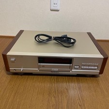 Technics SL-P900 CD Player -