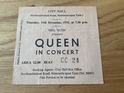 Queen night at the opera - at,