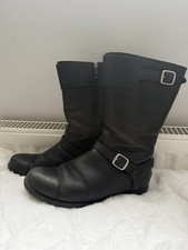 Genuine womens UGG Kensington