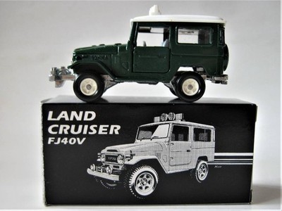 Takara tomy tomica toyota - takara,