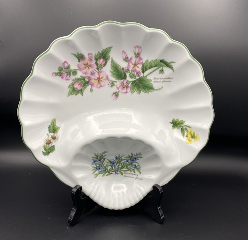 Royal worcester porcelain - royal,