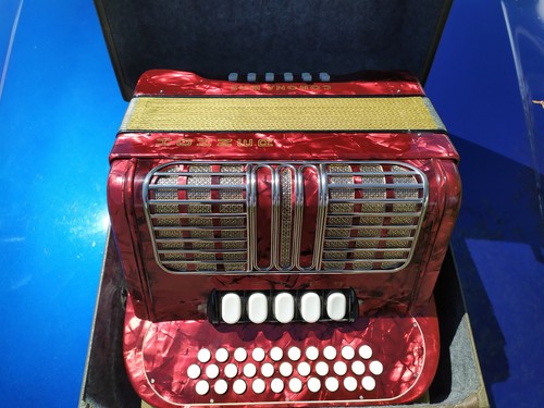 Hohner corona lli accordion - hohner,