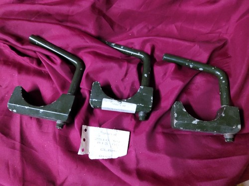Qty military trailer clamp - ,,