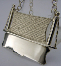 NOVELTY TENNIS BOTTLE DECANTER