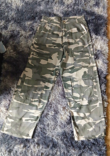 Boohoo grey camo cargo - grey,