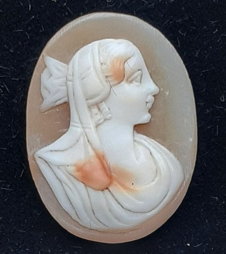 Antique shell cameo unmounted - antique,
