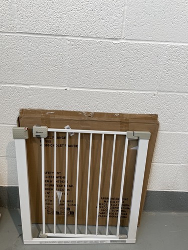Safety 1st baby gate - safety,
