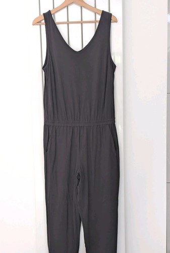 Hush black v - uk, 12