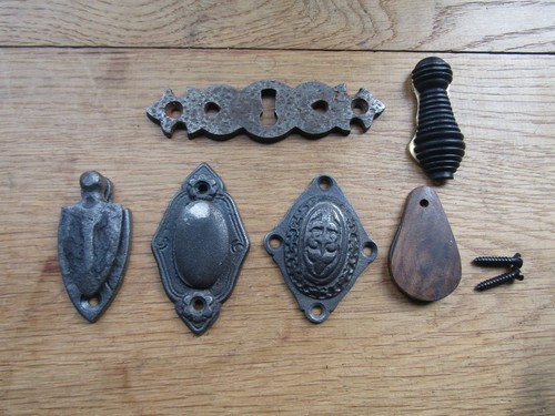 Keyhole cover escutcheon - keyhole,