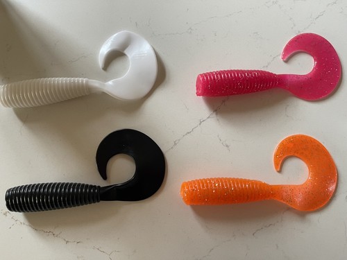 Giant worm curl tail soft - giant,
