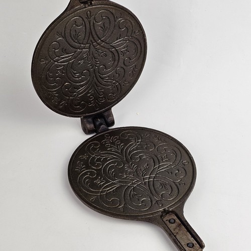 Vintage jotul cast iron waffle - vintage,