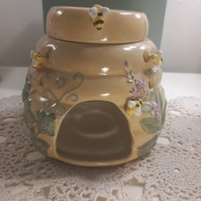 PartyLite Beehive Garden Lights 2pc BumbleBee Wax Tart Oil Warmer Tealight VTG 