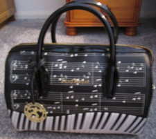 Shagwear Piano Ladies Large Handbag   NEW WITHOUT TAGS