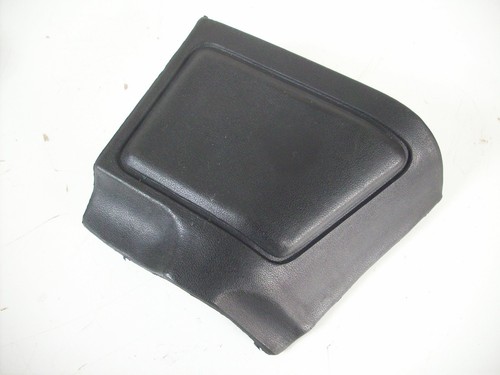 Knee pad left fairing - /knee,